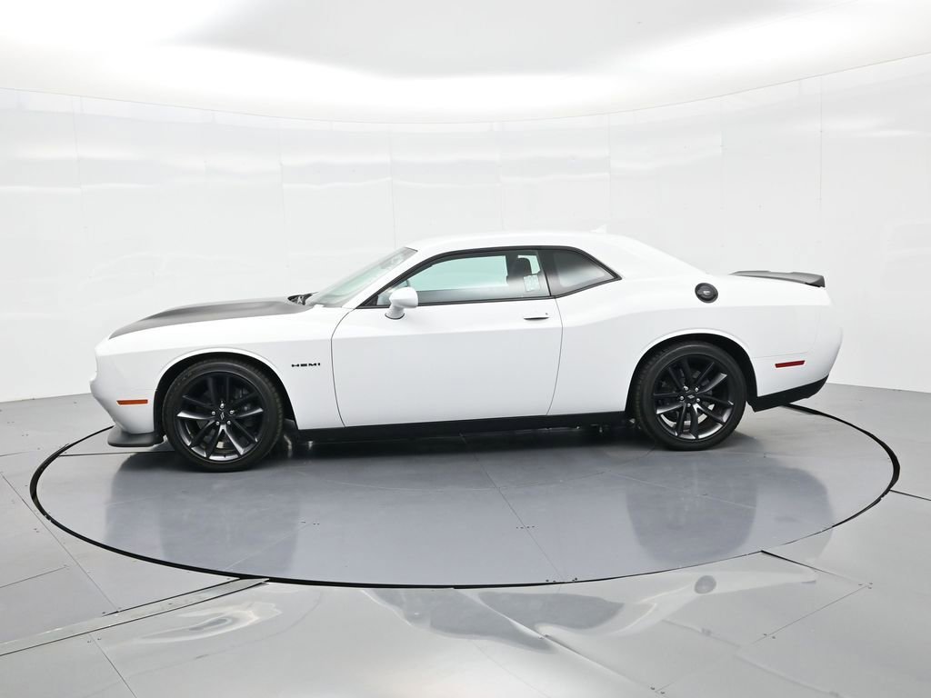 Used 2021 Dodge Challenger R/T w/ Performance Handling Group image 35