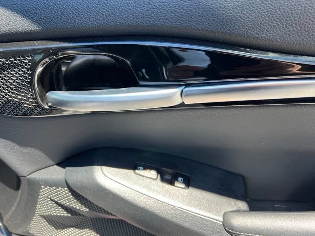 Certified 2025 Kia Seltos EX w/ EX Sunroof Package FWD image 36
