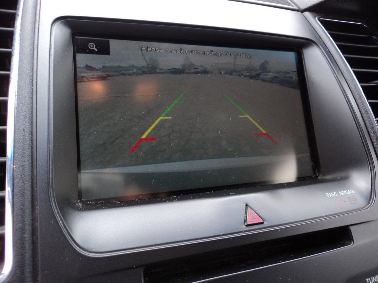 Used 2015 Ford Taurus Limited image 8