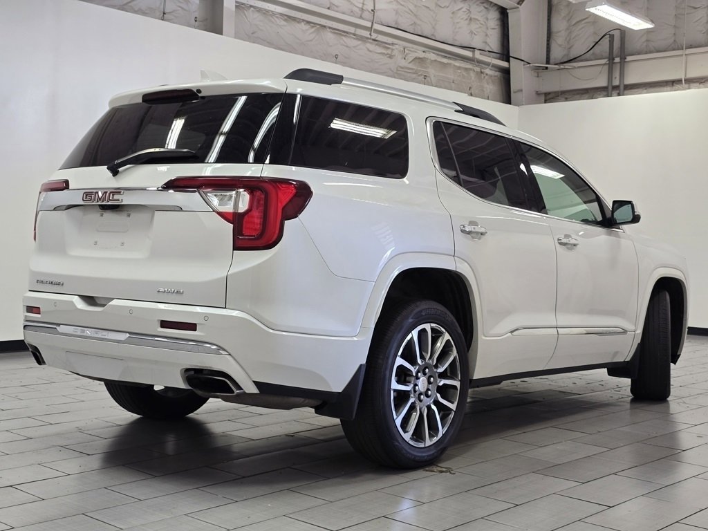 Used 2021 GMC Acadia Denali w/ Denali Technology Package image 18