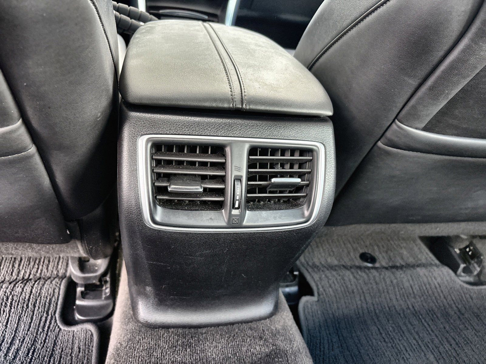 Used 2015 Acura TLX V6 w/ Advance Package FWD image 32