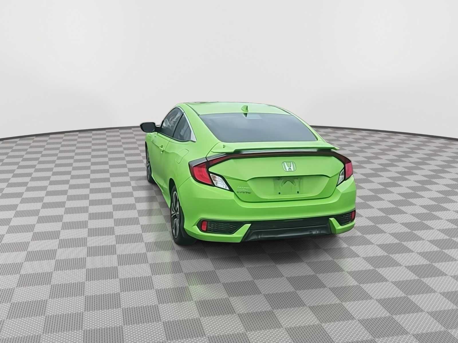 Used 2017 Honda Civic EX-T image 7