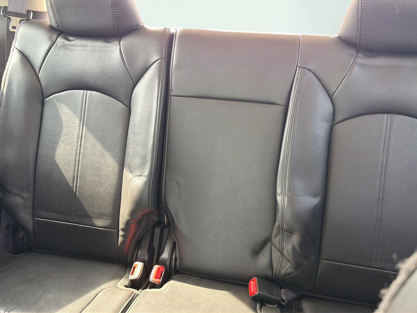 Used 2008 GMC Acadia SLT w/ Convenience Package image 28