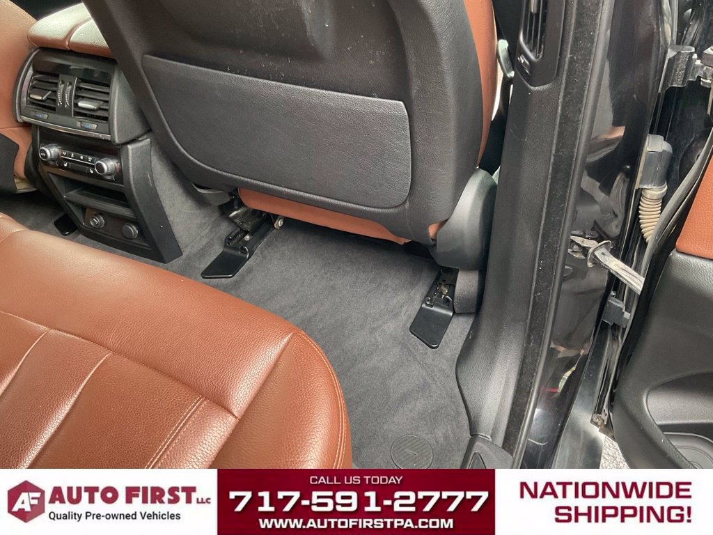Used 2015 BMW X5 xDrive35d w/ Premium Package AWD/4WD image 13