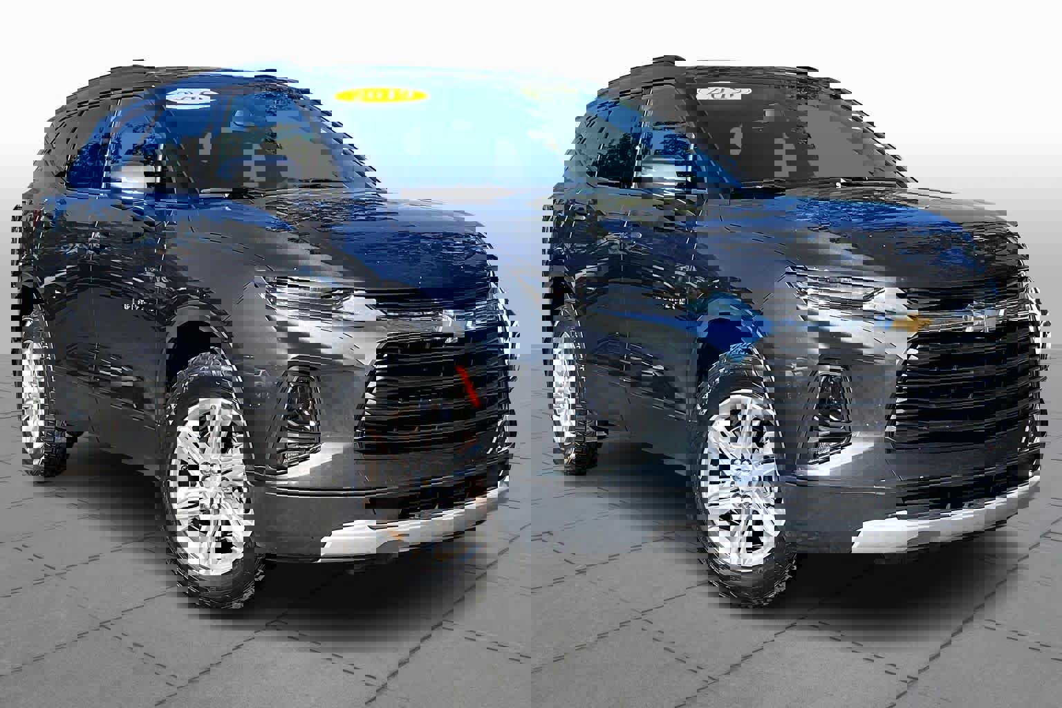 Used 2019 Chevrolet Blazer LT image 3