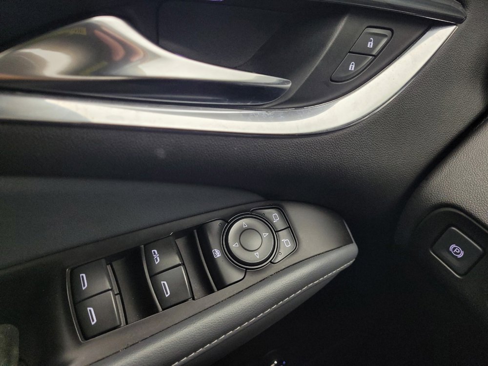 Used 2019 Buick Enclave Essence AWD/4WD image 27