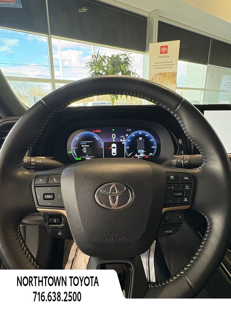 Used 2024 Toyota Crown XLE image 16