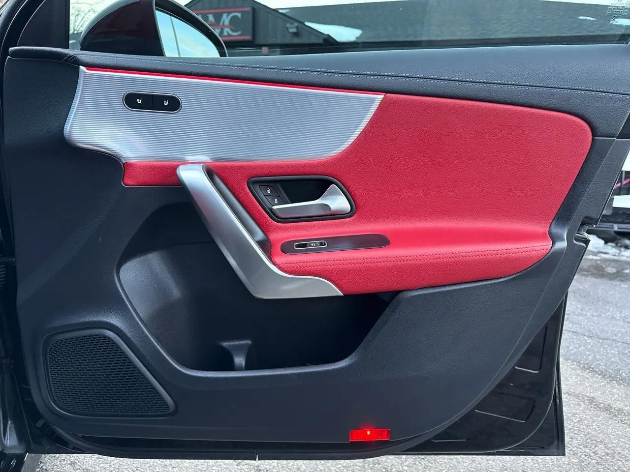 Used 2022 Mercedes-Benz A 220 4MATIC w/ AMG Line image 36