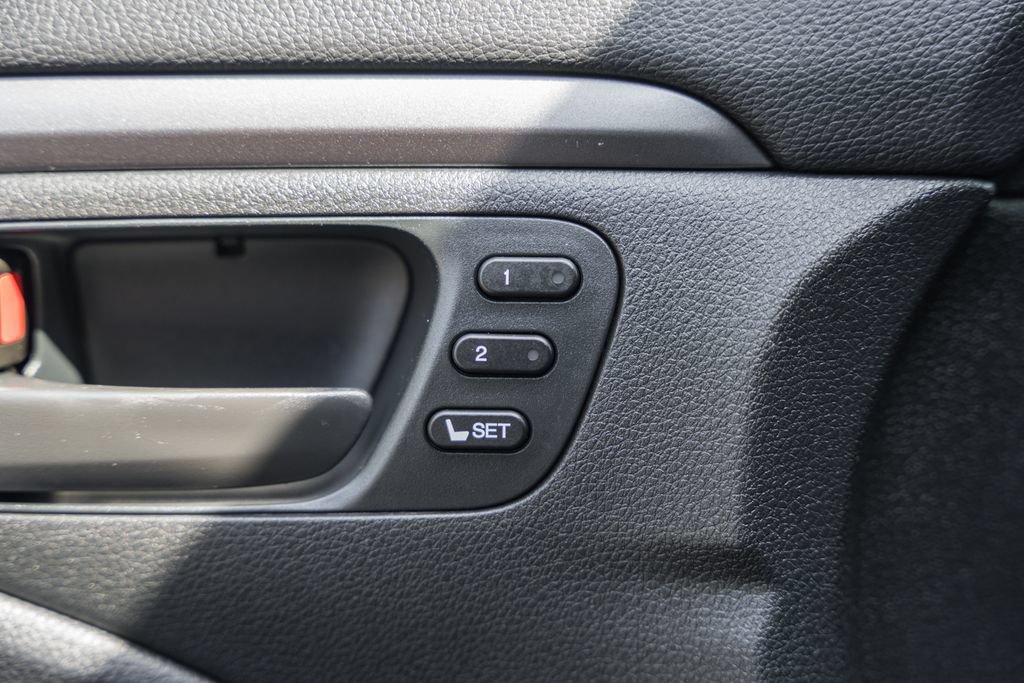 Used 2023 Honda Passport EX-L image 42