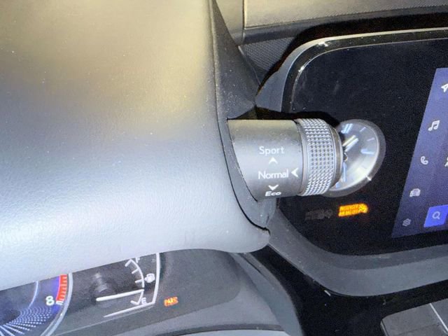 Certified 2023 Lexus ES 350 w/ Premium Package image 29