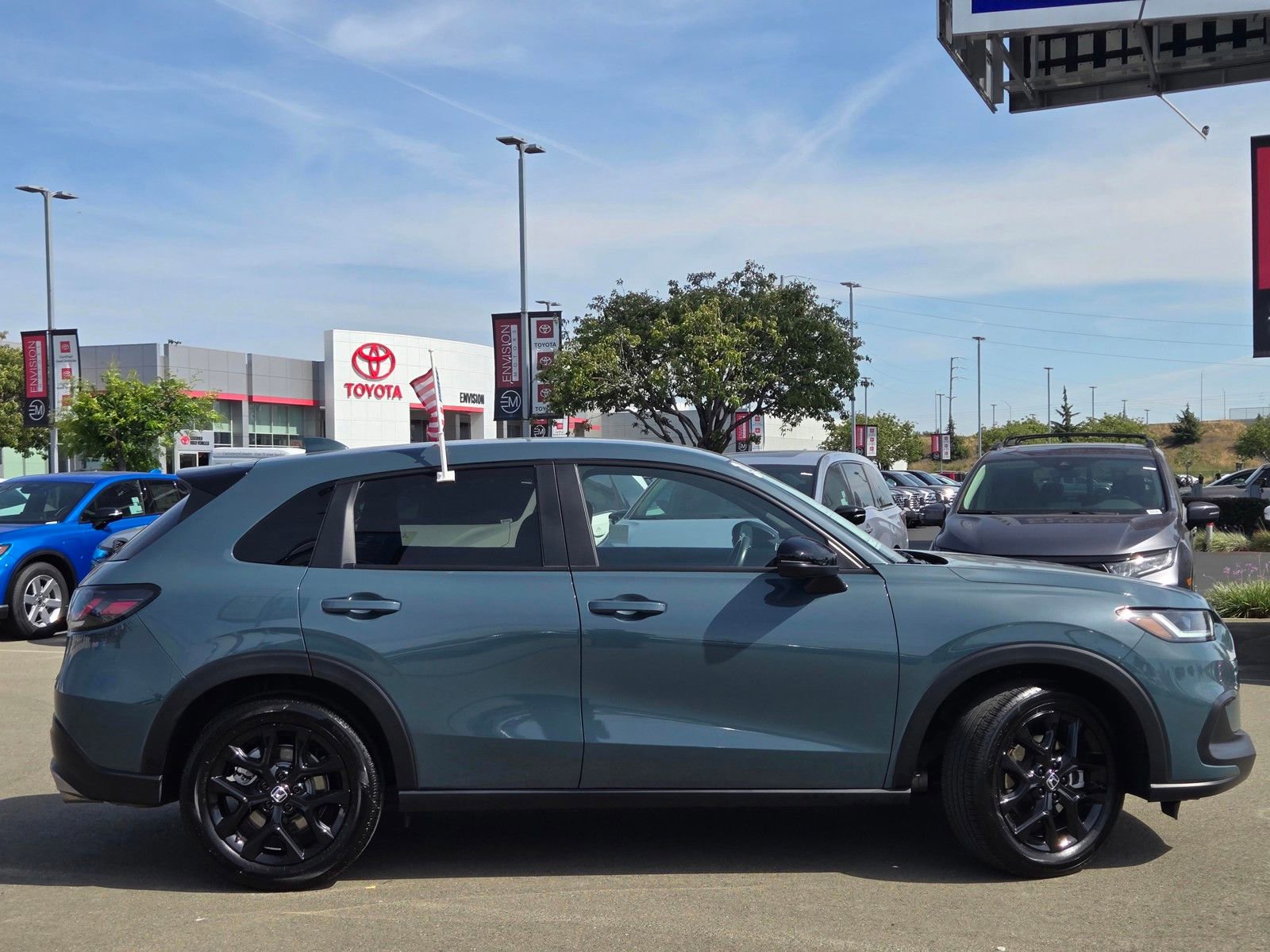 Certified 2024 Honda HR-V Sport image 8