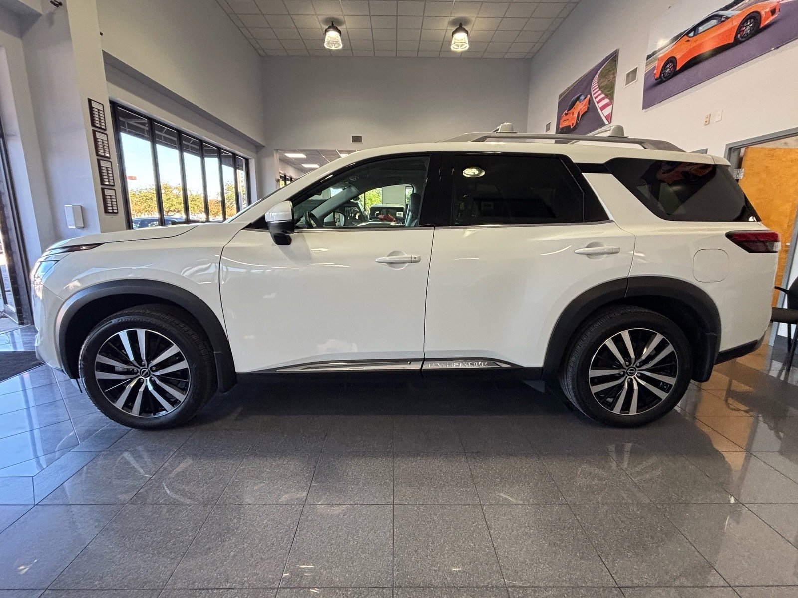 Used 2024 Nissan Pathfinder Platinum w/ Cargo Package image 2