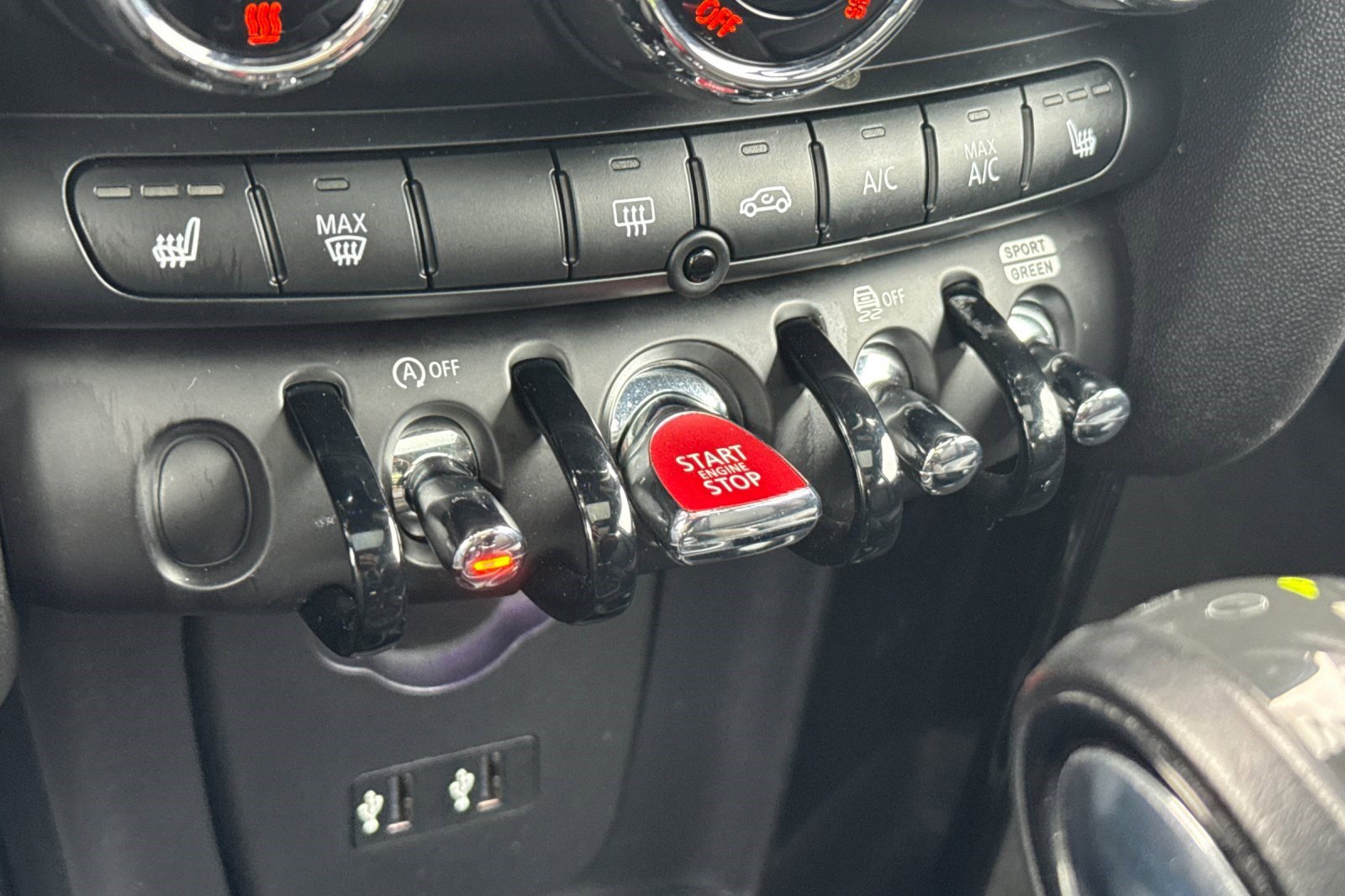 Used 2019 MINI Cooper S FWD image 31