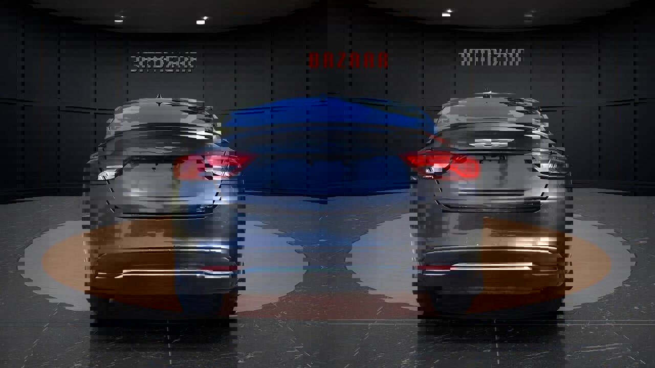 Used 2015 Chrysler 200 Limited image 4