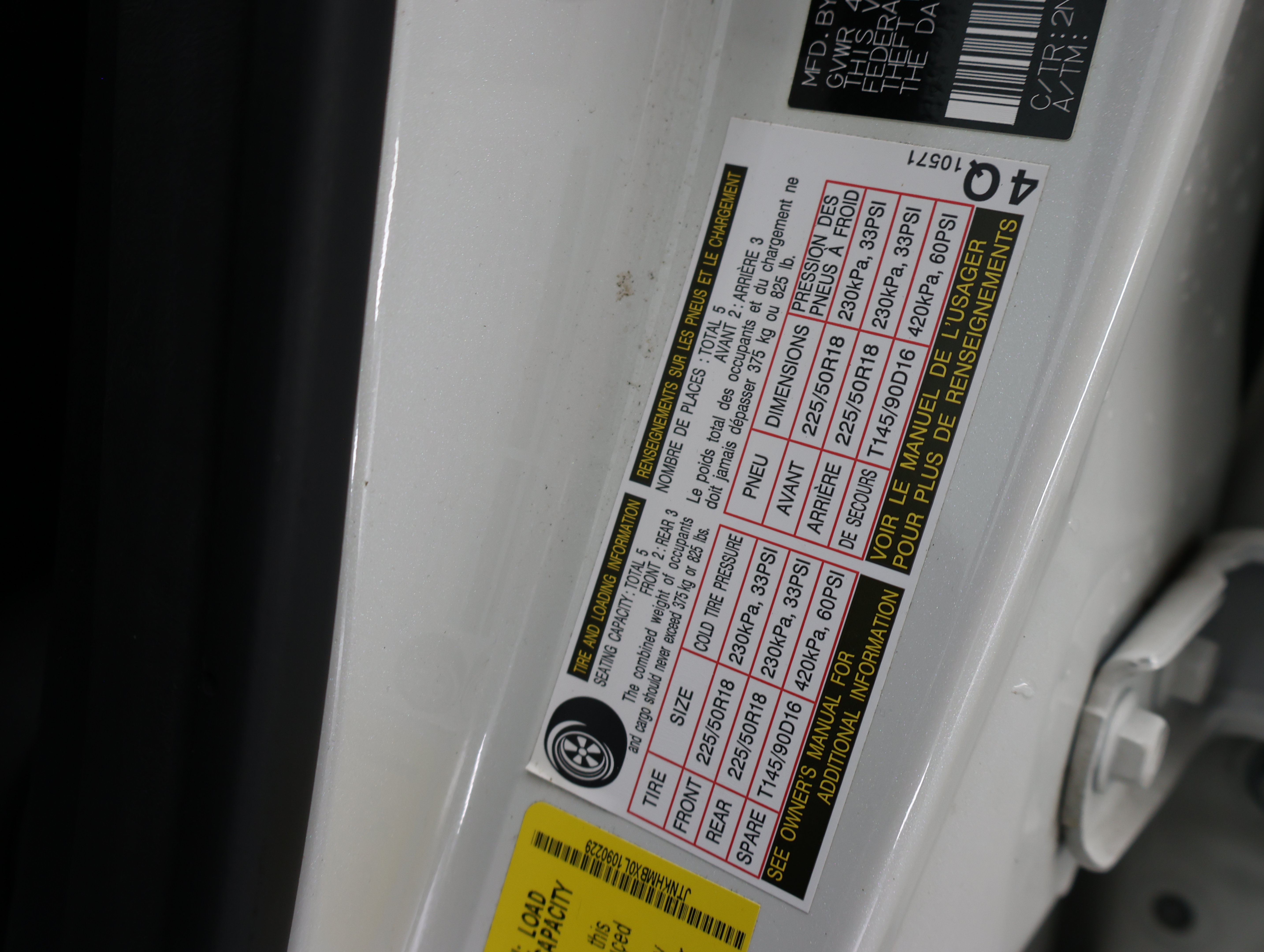 Used 2020 Toyota C-HR XLE FWD image 54