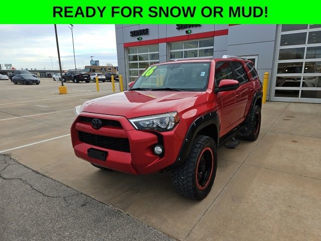 Used 2016 Toyota 4Runner SR5 image 3