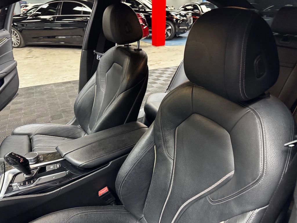 Used 2018 BMW 530i RWD image 33