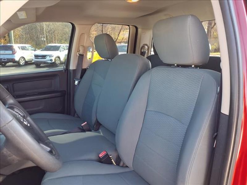 Used 2015 RAM 1500 Express image 13