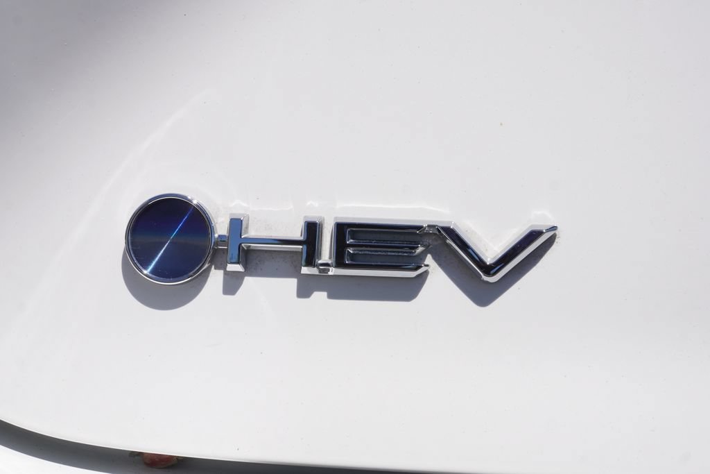 Used 2025 Toyota Camry SE w/ Multimedia Upgrade Package FWD image 13