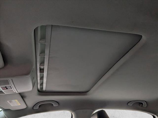 Used 2016 Volkswagen Passat 1.8T SE image 15