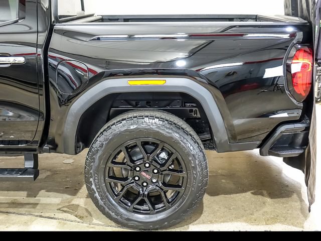 New 2026 GMC Canyon Denali w/ LPO, Denali Black Edition AWD/4WD image 9