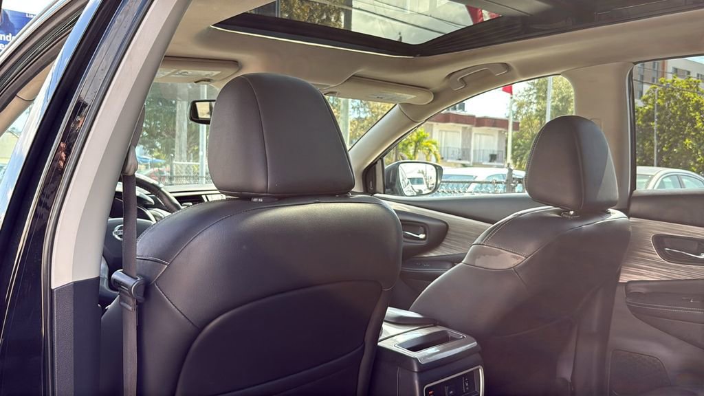 Used 2017 Nissan Murano Platinum w/ Platinum Technology Package image 27