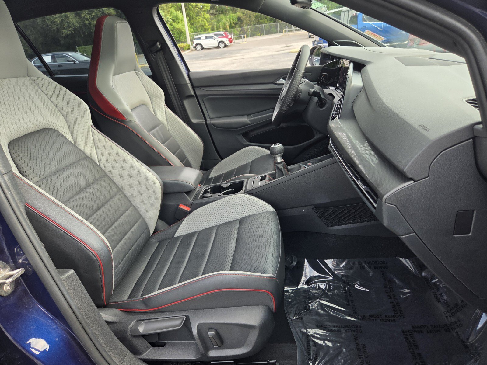 Used 2022 Volkswagen GTI Autobahn FWD image 15