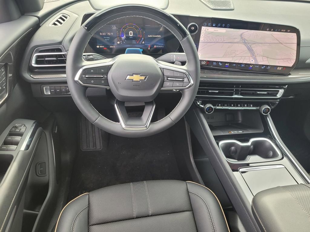 New 2026 Chevrolet Traverse High Country image 9