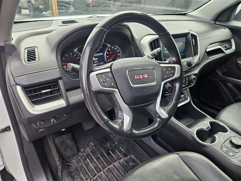 Used 2021 GMC Terrain SLT image 12