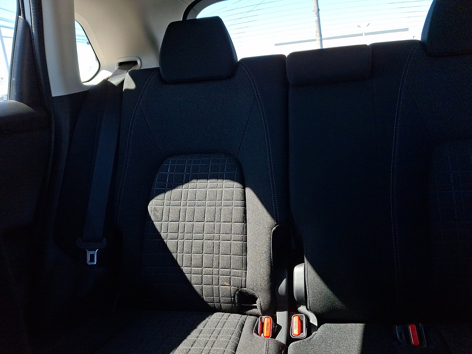 Used 2023 Honda HR-V LX image 14