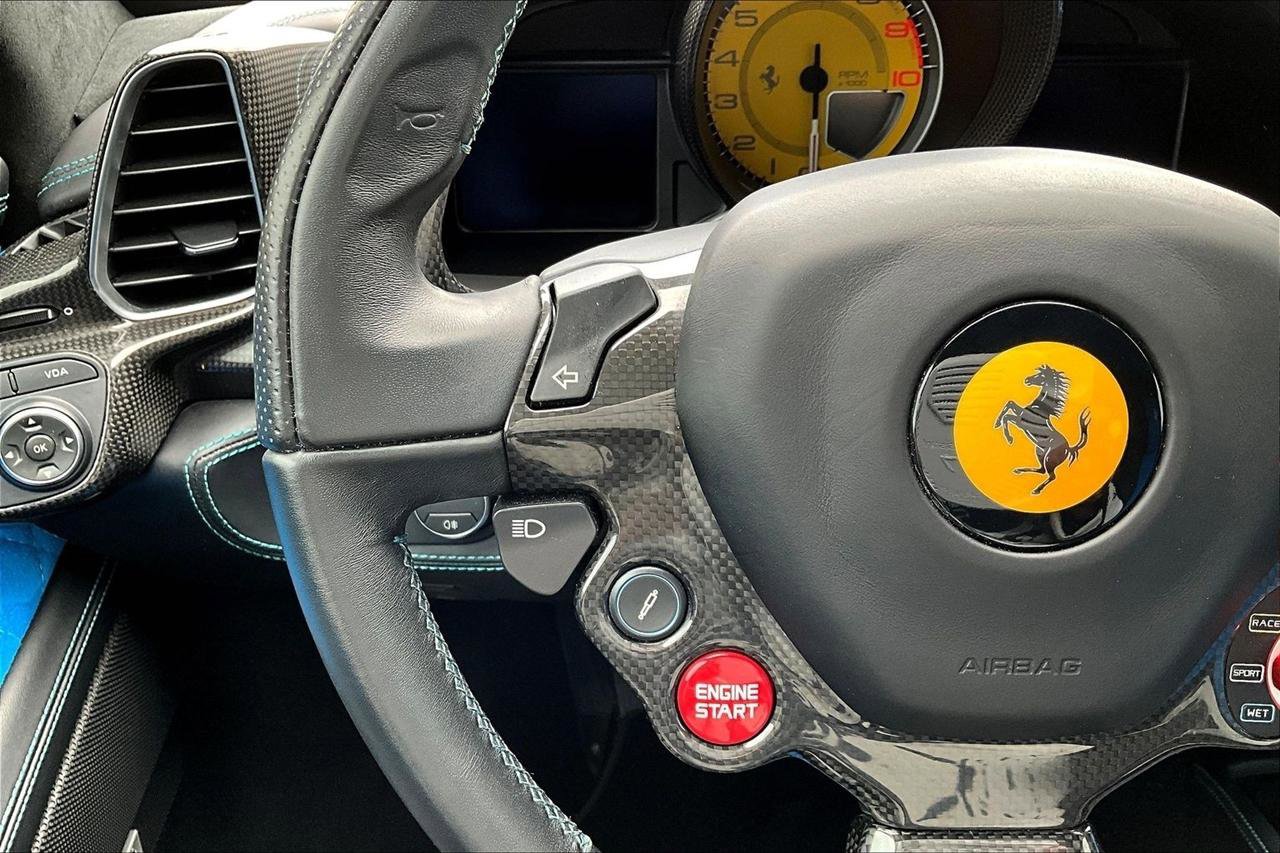 Used 2015 Ferrari 458 Italia Coupe image 12
