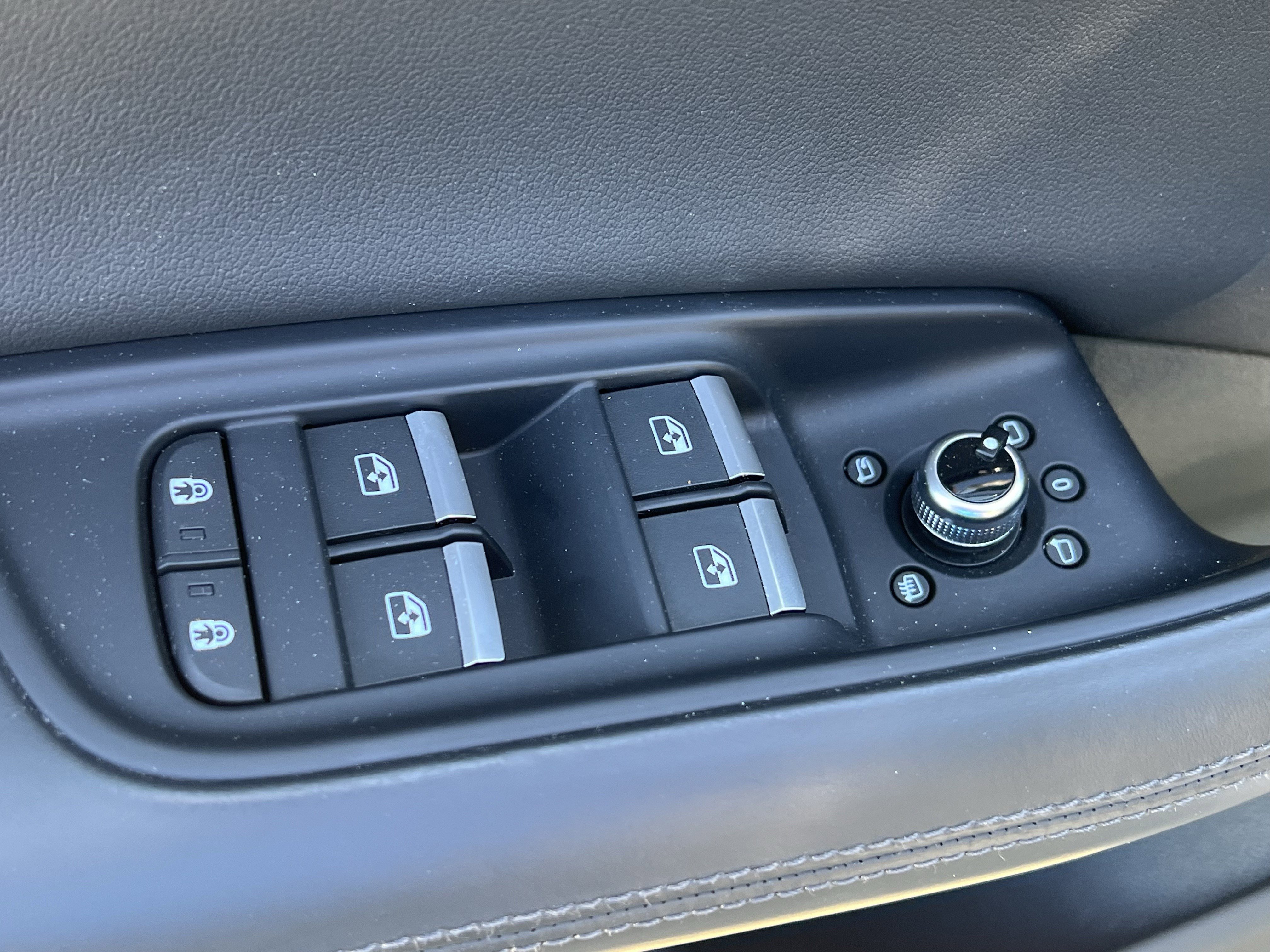 Used 2021 Audi Q7 3.0T Premium Plus w/ Executive Package image 15