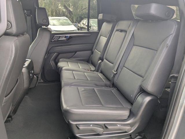 Certified 2025 Chevrolet Suburban Z71 AWD/4WD image 14