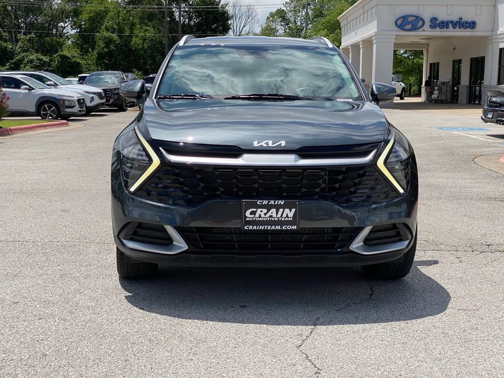 Used 2024 Kia Sportage EX AWD/4WD image 2