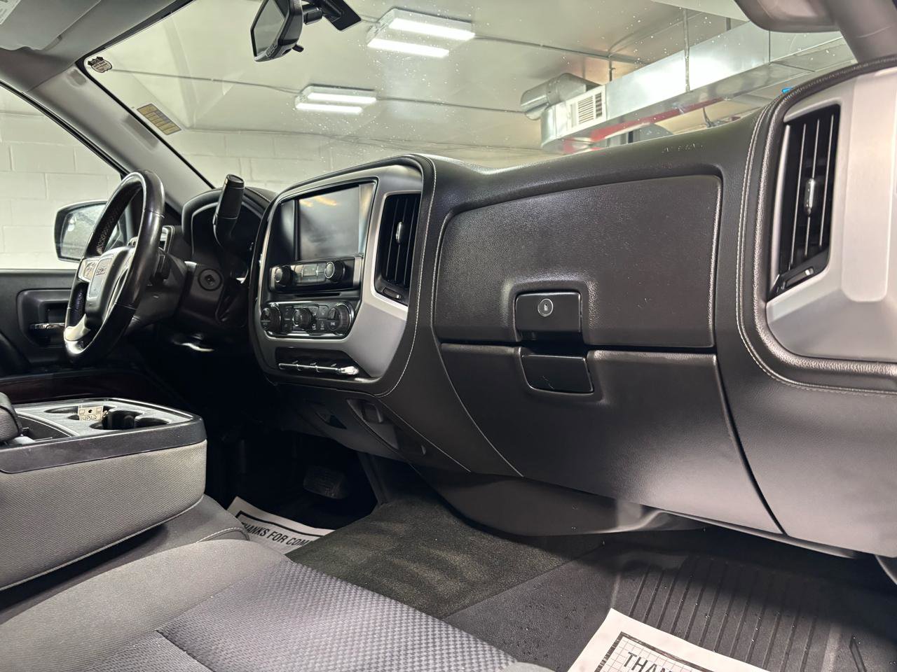 Used 2017 GMC Sierra 1500 SLE w/ SLE Value Package image 18