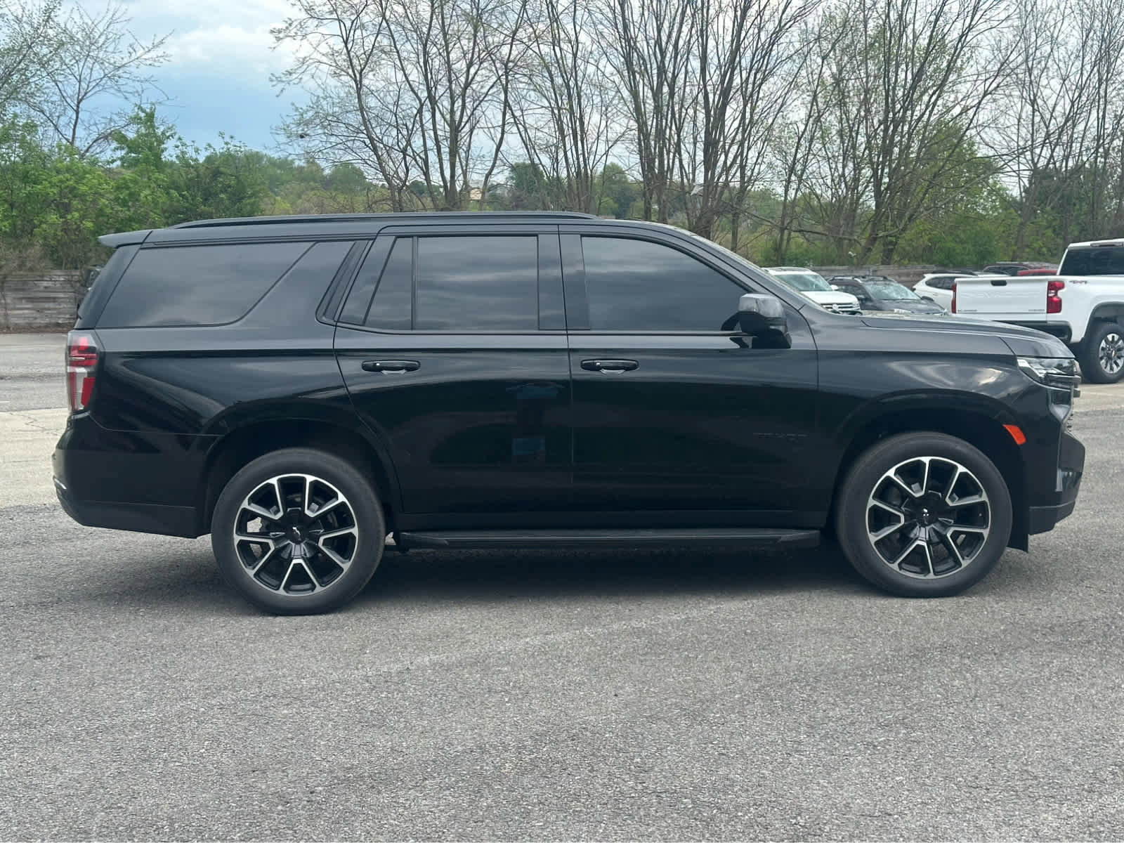Used 2021 Chevrolet Tahoe RST w/ Rear Media and Nav Package AWD/4WD image 8