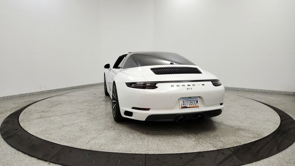 Used 2017 Porsche 911 Targa 4S AWD/4WD image 4