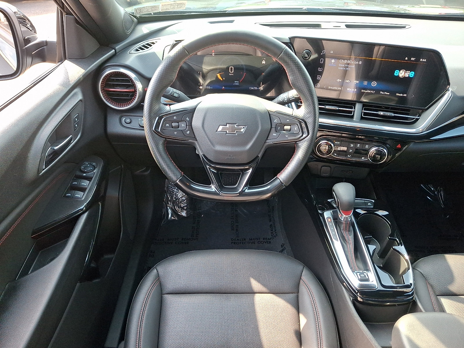 Used 2025 Chevrolet Trax RS w/ Driver Confidence Package FWD image 11