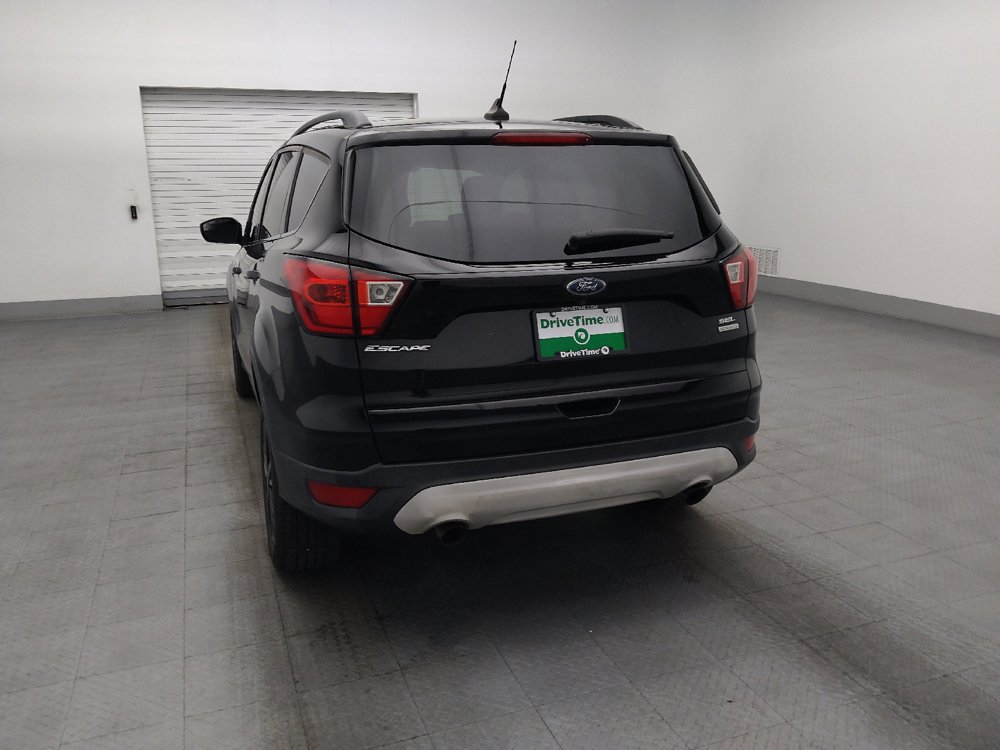 Used 2019 Ford Escape SEL FWD image 6
