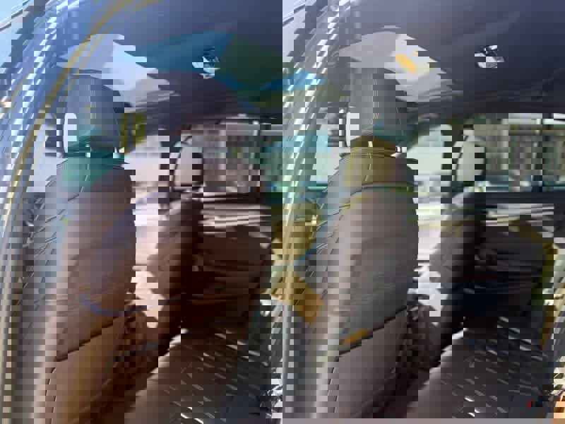 Used 2022 BMW 530i xDrive w/ Executive Package image 17