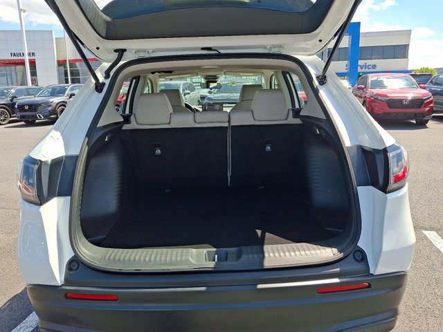 Certified 2023 Honda HR-V LX image 28