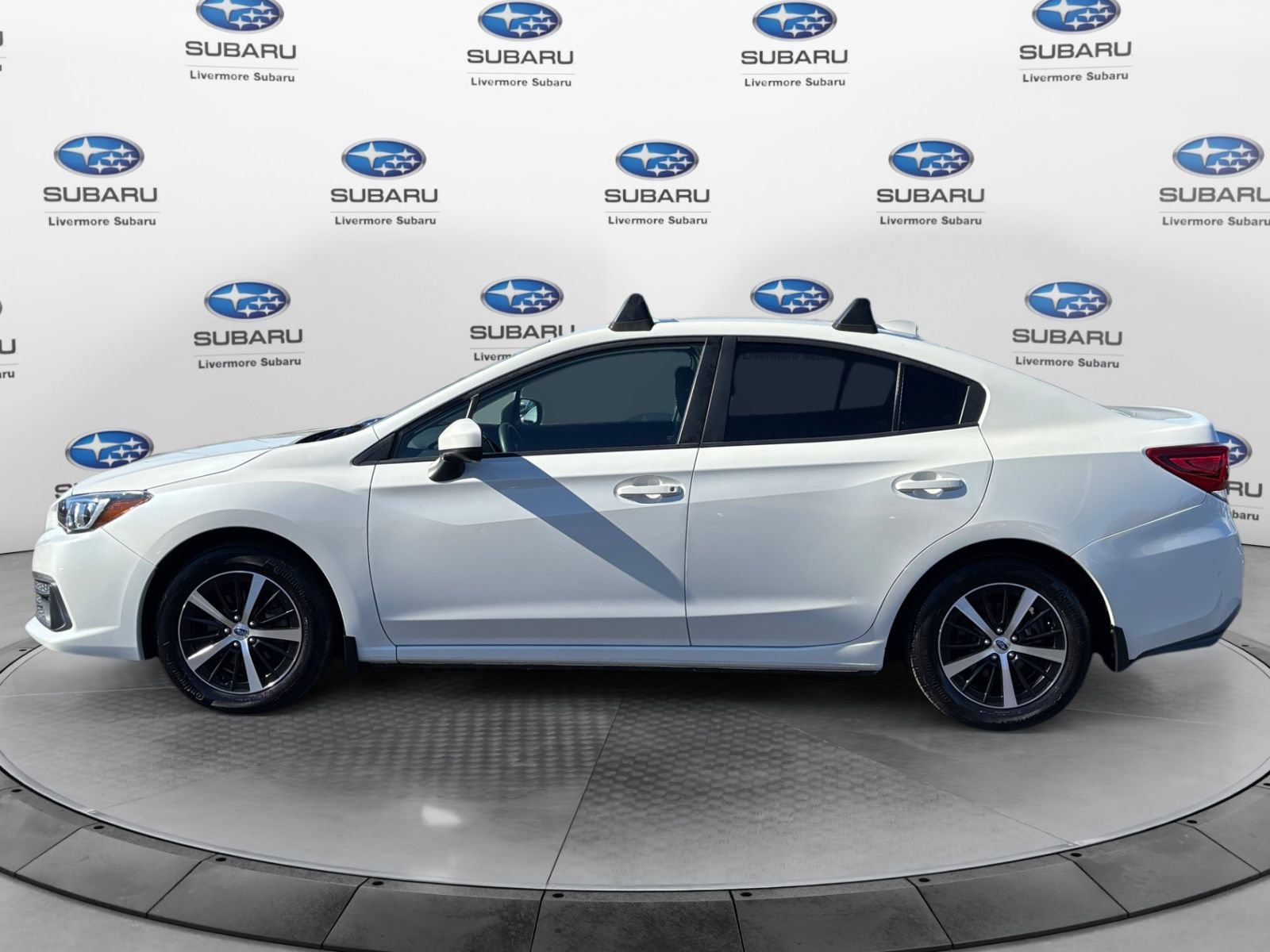Used 2020 Subaru Impreza 2.0i Premium AWD/4WD image 2