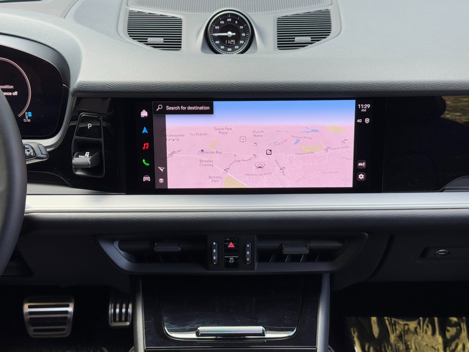 Used 2024 Porsche Cayenne S w/ Premium Package Plus image 27