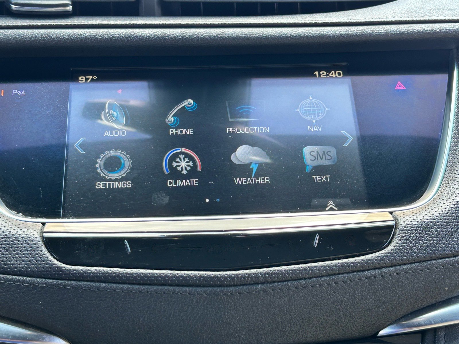 Used 2017 Cadillac XT5 Luxury w/ Driver Awareness Package FWD image 17