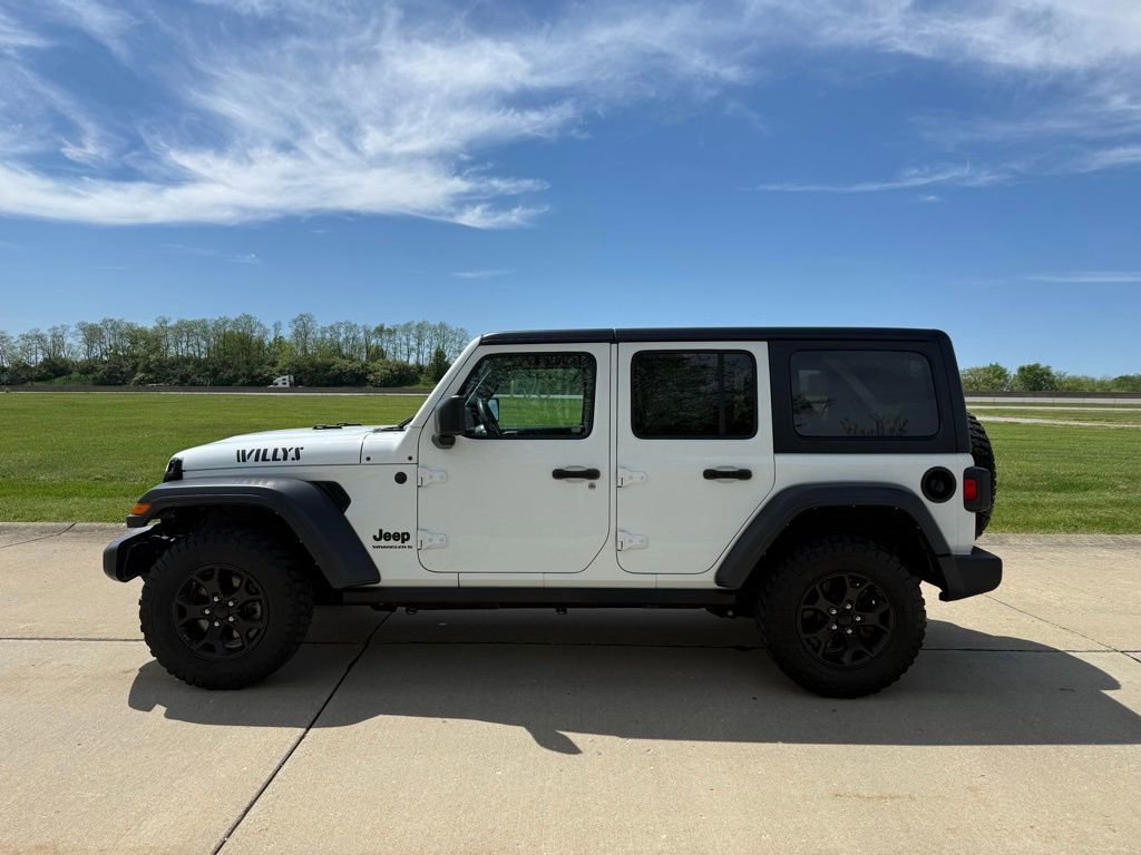 Used 2023 Jeep Wrangler Willys image 8
