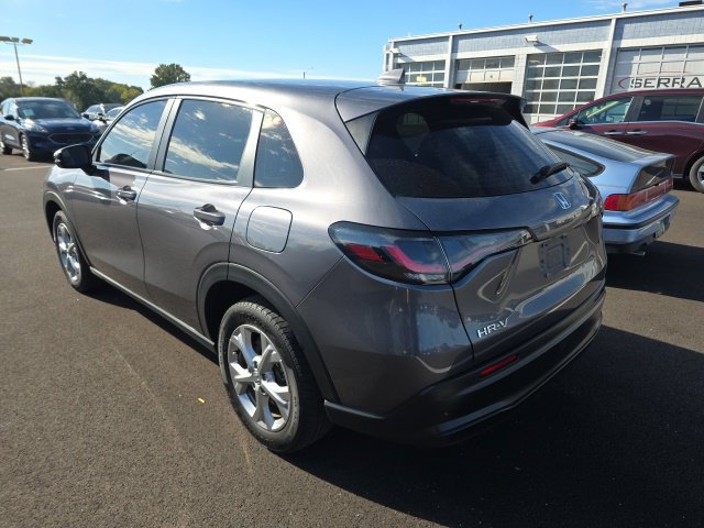 Used 2024 Honda HR-V LX image 2