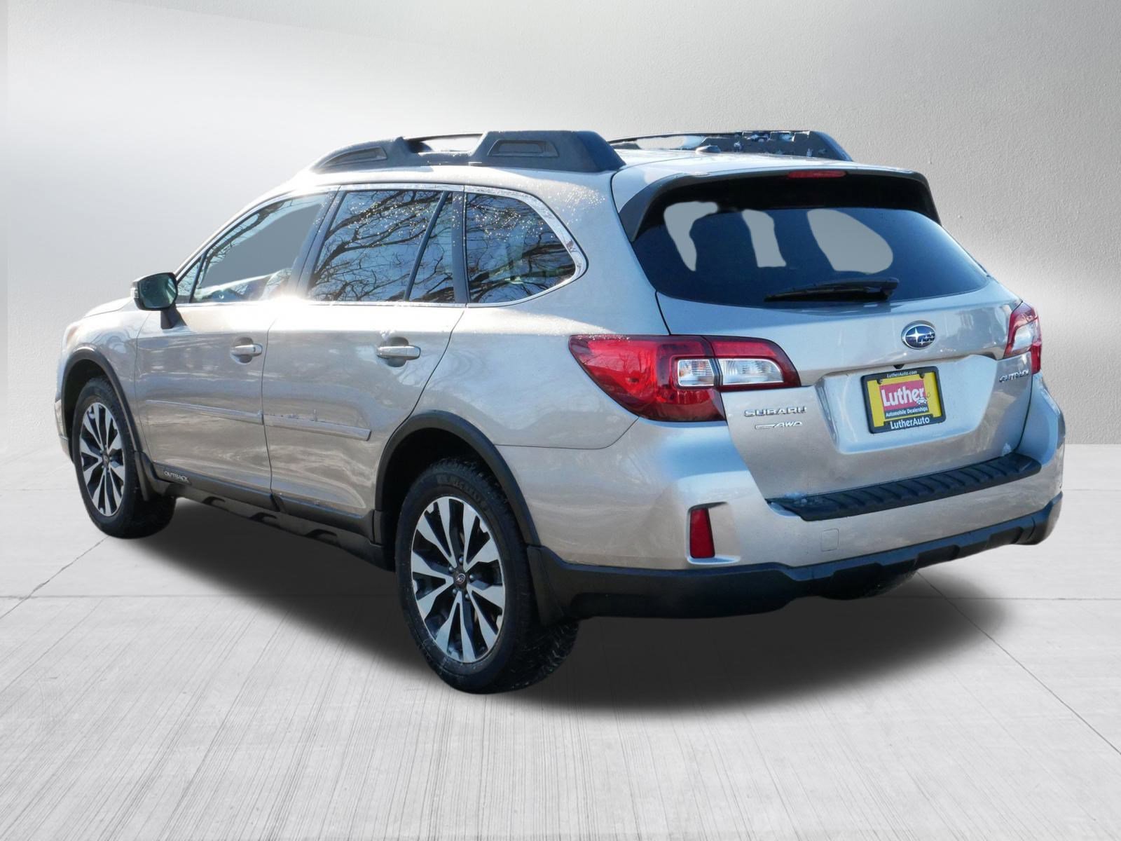 Used 2015 Subaru Outback 2.5i Limited image 5