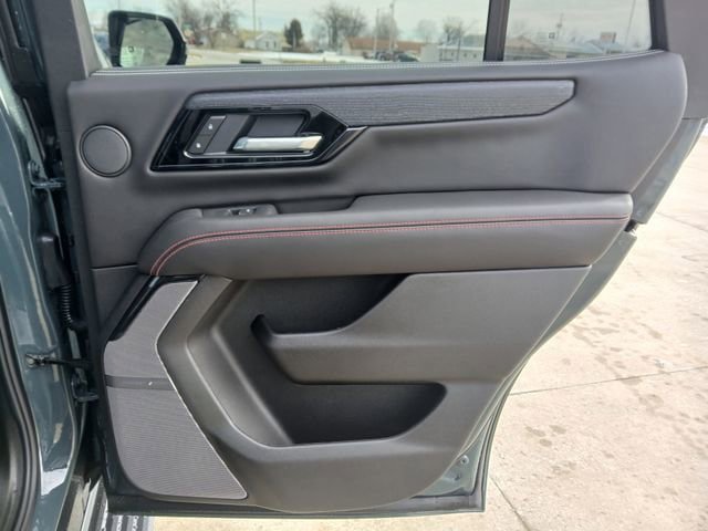 New 2026 GMC Yukon AT4 Ultimate w/ LPO, Illumination Package AWD/4WD image 21