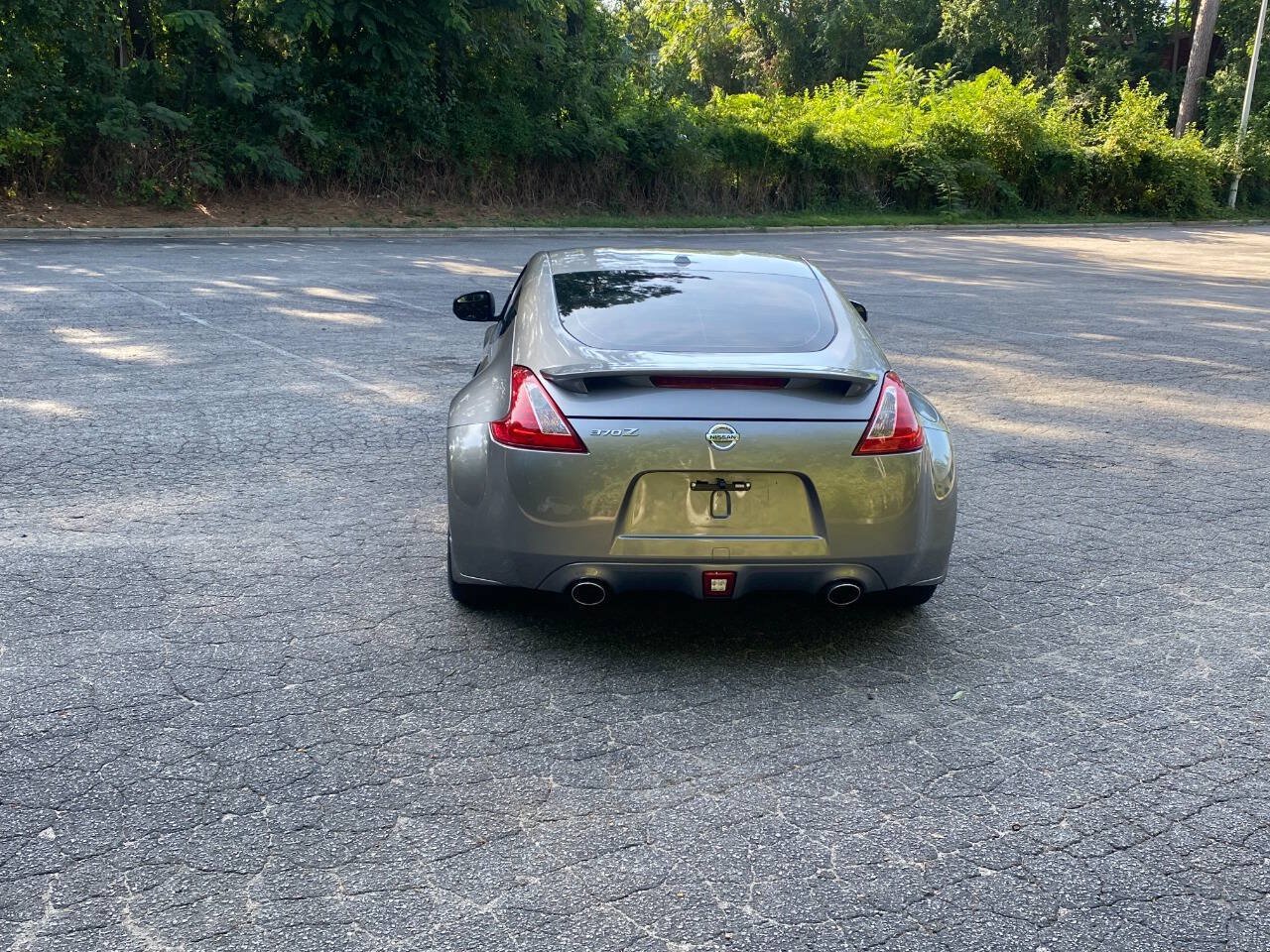 Used 2010 Nissan 370Z Touring w/ Sport Pkg RWD image 6