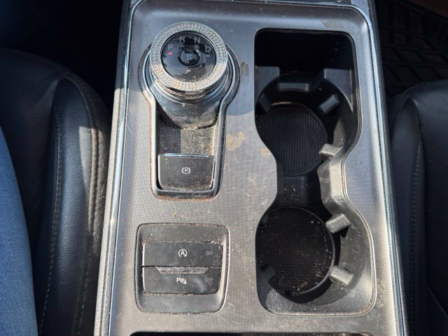 Used 2022 Ford Edge Titanium AWD/4WD image 23